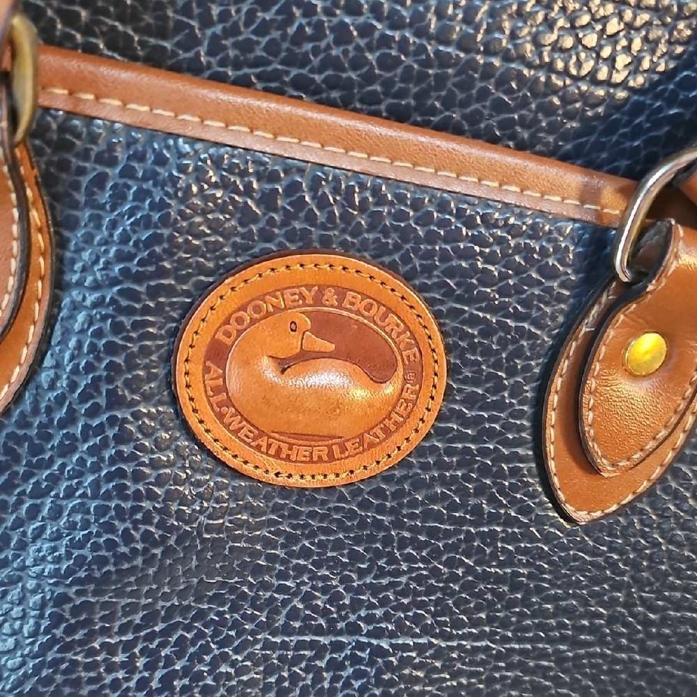 Vintage Dooney & Bourke Navy and Brown Pebbled Leather Satchel Handbag - Picture 2 of 9